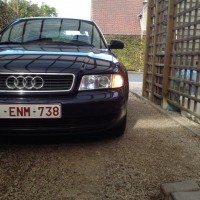 Audi A4 met USLights close-up