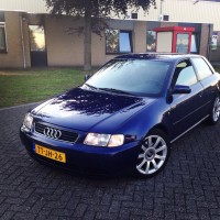 Audi A3 overdag USLights