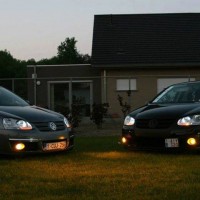 2x VW Golf V met USLights en gele mistlampen