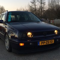 Golf 3 Variant met USLights in bumper