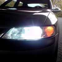 Opel Vectra met USLights en xenon