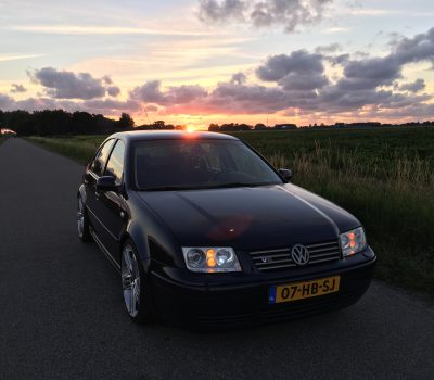 VW Bora met dubbele USLights