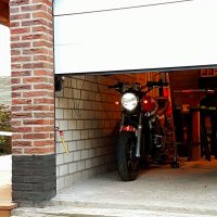 Yamaha Motor in garage