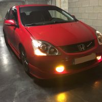 Honda met USLights en projector headlights