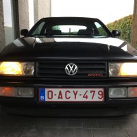 VR6 Corrado met USLights koplampen aan