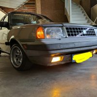 Volvo 300 serie met USLights verlaagd