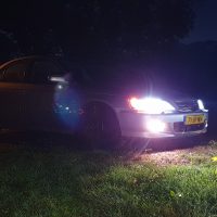 Honda Accord met USLights in de nacht foto