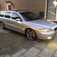 Volvo  V70R