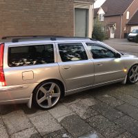 V70 met USLights in sidemarkers