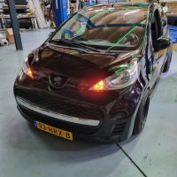 Angry looking Peugeot 107 with USLights modules installed